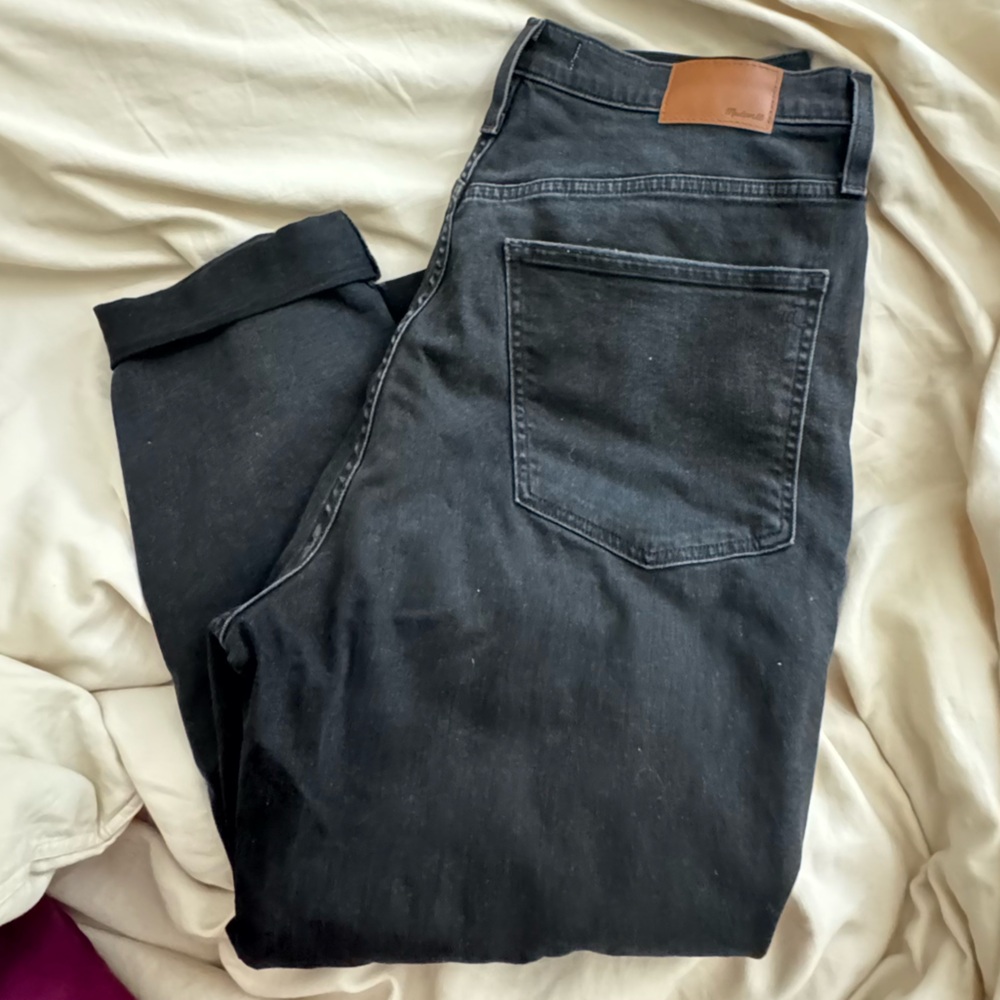 Madewell Women's The Mom Jean in Black